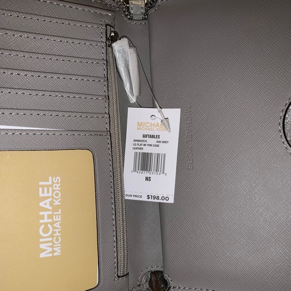 Michael Kors Selma Stud Ash Grey Crossbody +Wallet - Picture 7 of 8